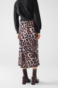 Q2 Women's Skirt Leopard Print Mid-Rise Flared Midi Skirt