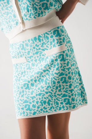 Q2 Women's Skirt Lightweight Knit Mini Skirt in Turquoise Animal Print