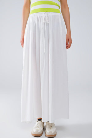 Q2 Women's Skirt Maxi Skirt In White Fluid Fabric With Elastic Waist