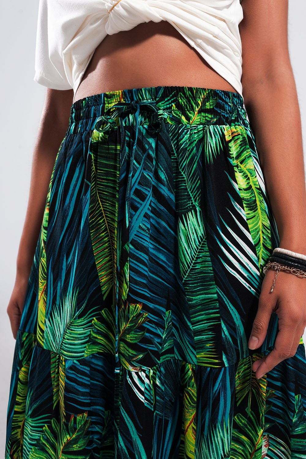 Q2 Women's Skirt Maxi Tiered Skirt in Green Tropical Print