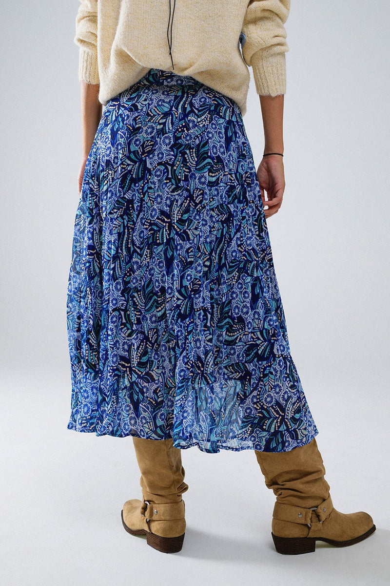 Q2 Women's Skirt Midi Pleated Skirt In Blue Abstract Print With Button Placket