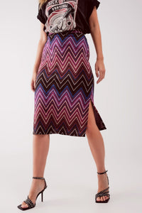 Q2 Women's Skirt Midi Skirt in Fuchsia Geo Print