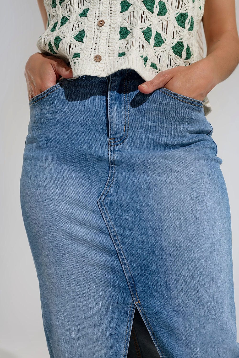 Q2 Women's Skirt Stretch Denim Midi Skirt With Split Down The Front
