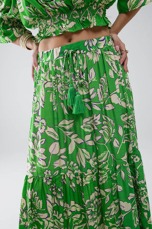 Q2 Women's Skirt Tiered Maxi Skirt In Green Floral Print