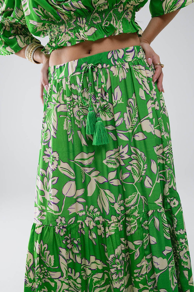 Q2 Women's Skirt Tiered Maxi Skirt In Green Floral Print