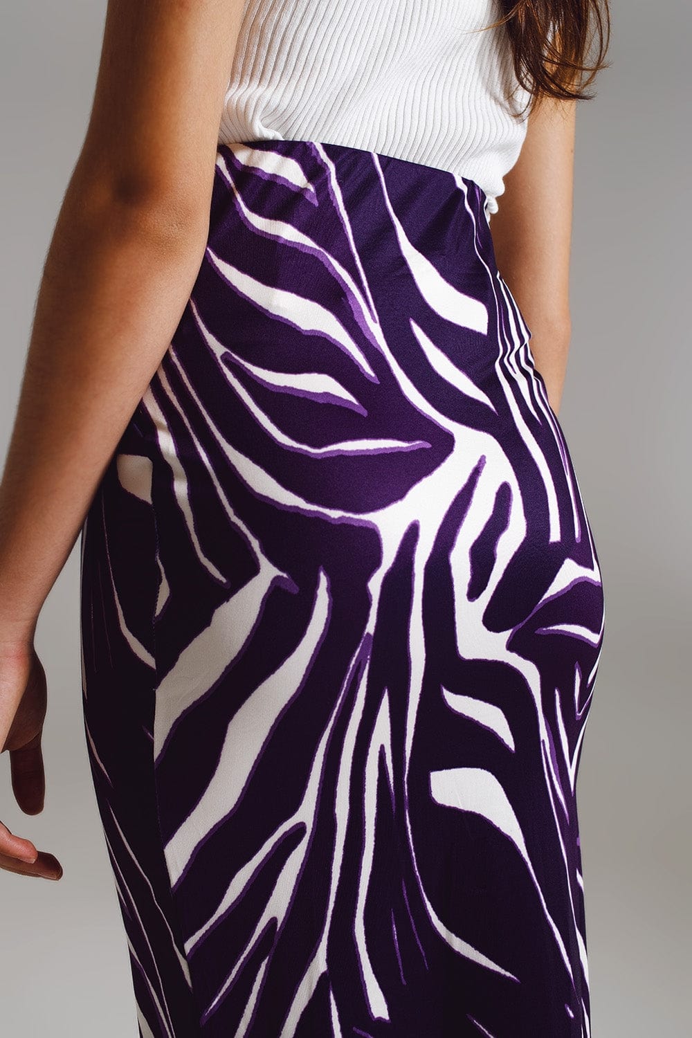 Q2 Women's Skirt Wrap Skirt With Gathered Detail At The Side In Purple And Cream