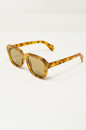 Q2 Women's Sunglasses One Size / Beige Chunky Square Sunglasses With Yellow Tinted Frame In Light Tortoise Shell