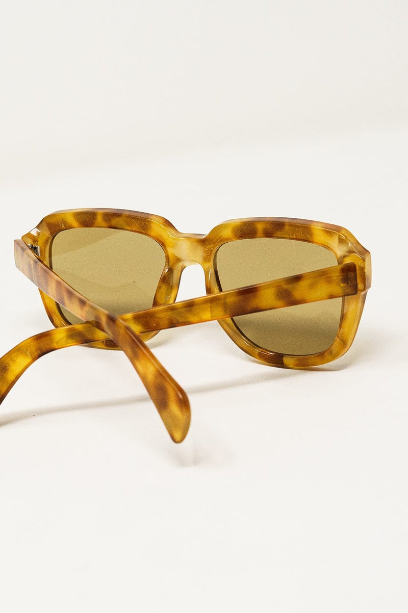 Q2 Women's Sunglasses One Size / Beige Chunky Square Sunglasses With Yellow Tinted Frame In Light Tortoise Shell