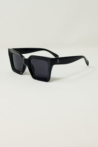 Q2 Women's Sunglasses One Size / Black 90'S Squared Sunglasses In Black