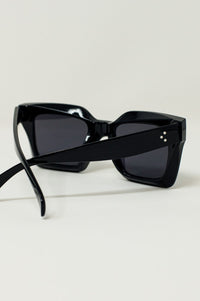 Q2 Women's Sunglasses One Size / Black 90'S Squared Sunglasses In Black