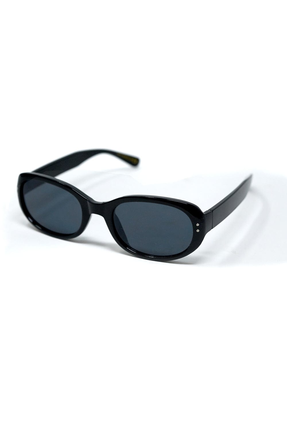 Q2 Women's Sunglasses One Size / Black Black Acrylic Oval Oversized Sunglasses