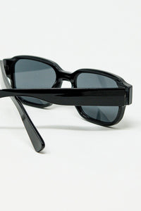 Q2 Women's Sunglasses One Size / Black Black Chunky Square Sunglasses In Crystal Grey