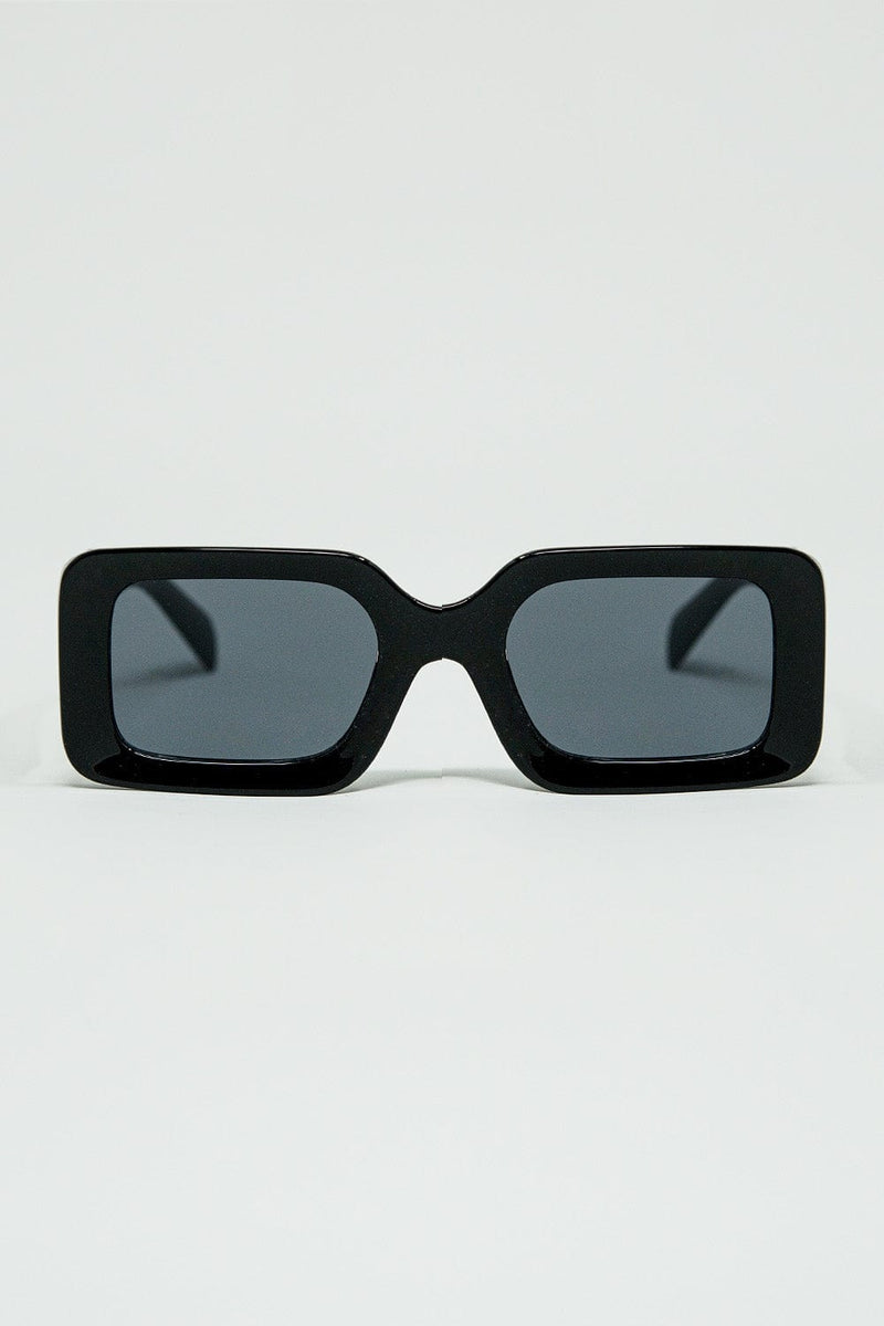 Q2 Women's Sunglasses One Size / Black Black Square Sunglasses With Detail On The Side