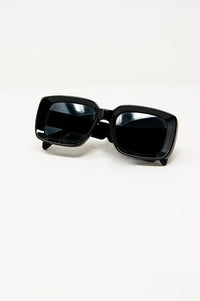 Q2 Women's Sunglasses One Size / Black Oversized Rectangular Sunglasses With Wide Frame In Black