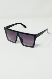 Q2 Women's Sunglasses One Size / Black Oversized Squared 70´S Sunglasses In Black