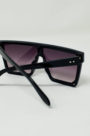 Q2 Women's Sunglasses One Size / Black Oversized Squared 70´S Sunglasses In Black