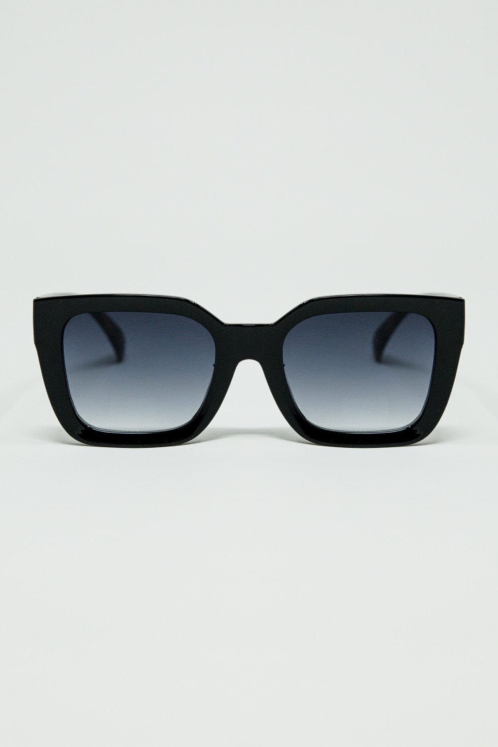 Q2 Women's Sunglasses One Size / Black Square Sunglasses With Animal Print On The Side