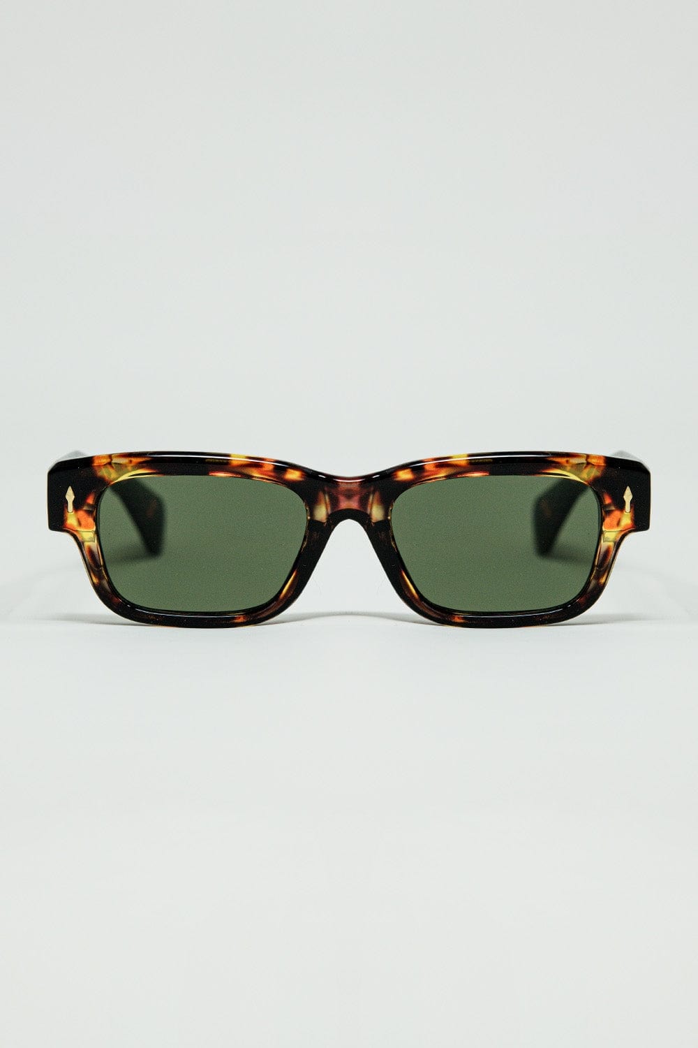 Q2 Women's Sunglasses One Size / Brown Amber Sunglasses With Dark Green Oval Lenses