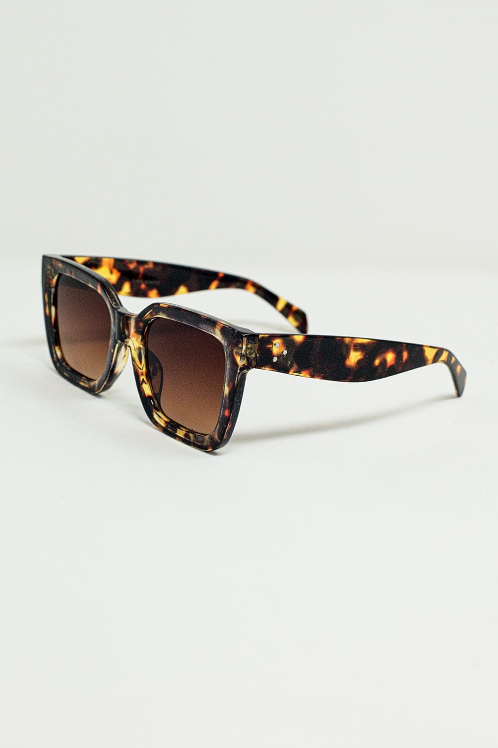 Q2 Women's Sunglasses One Size / Brown Elongated Squared Sunglasses With Dark Lenses In Tortoise Shell