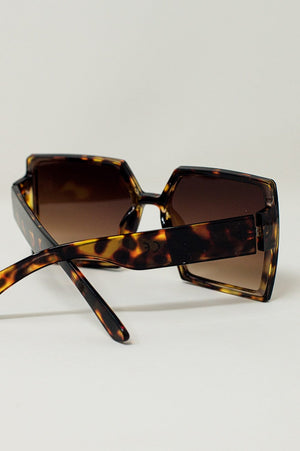 Q2 Women's Sunglasses One Size / Brown Oversized Square Sunglasses In Brown
