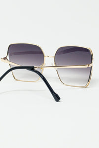 Q2 Women's Sunglasses One Size / Gold Oversized Square Metal Sunglasses In Black Gradient Lens