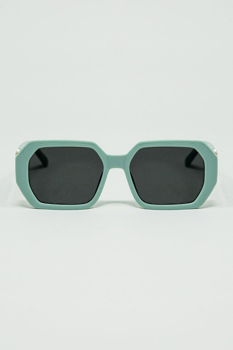 Q2 Women's Sunglasses One Size / Green Diamond-Shaped Sunglasses With Light Emerald Lenses