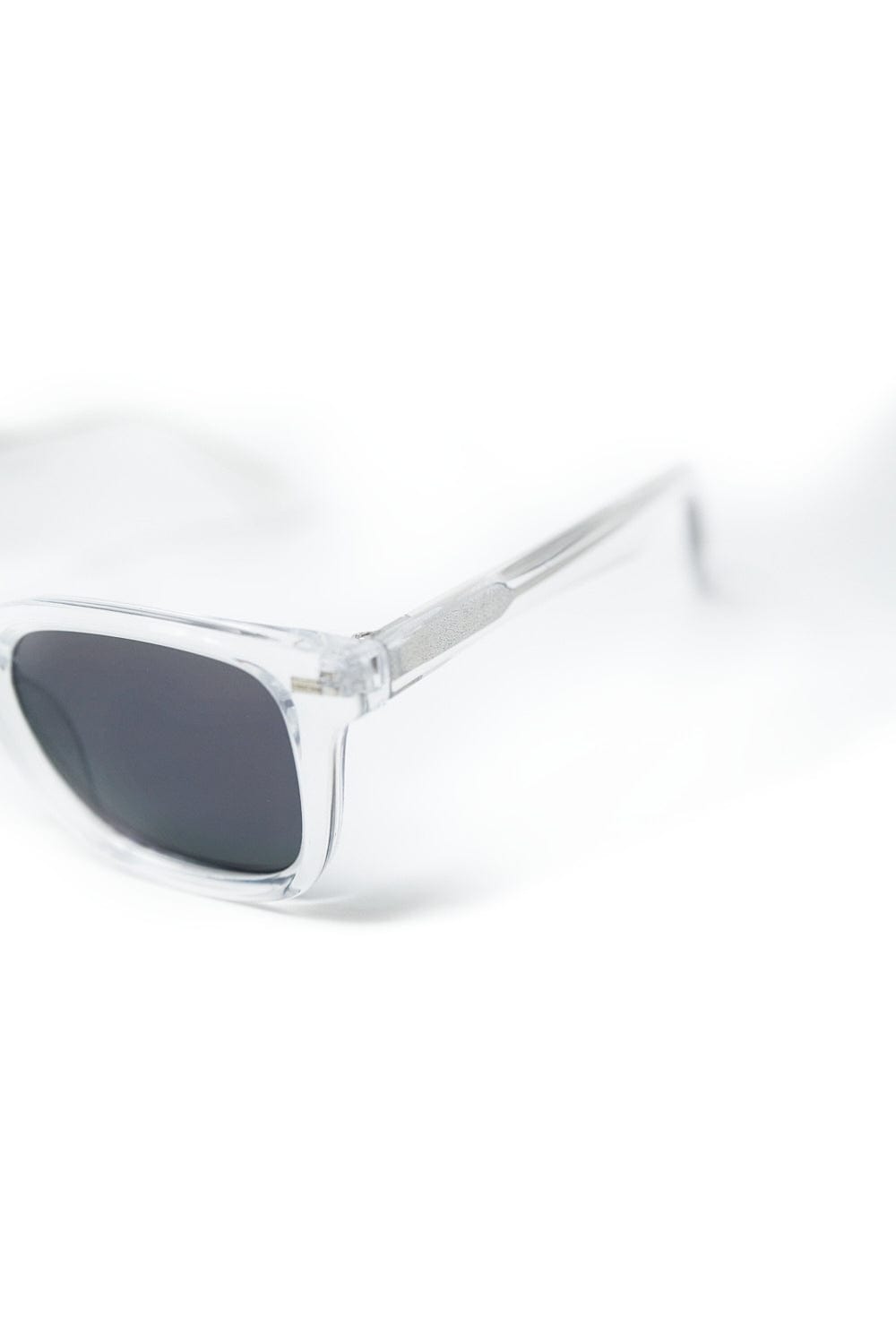 Q2 Women's Sunglasses One Size / White Clear Square Sunglasses With Black Gradient Lenses And Metal Side Detail