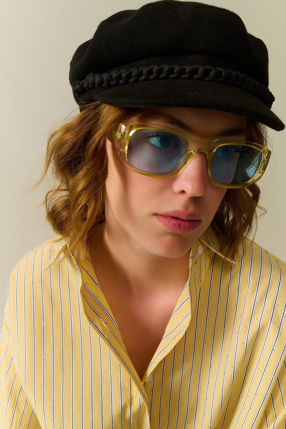 Q2 Women's Sunglasses One Size / Yellow Oval Sunglasses With High Gloss Transparent Frames In Yellow