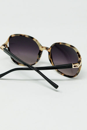 Q2 Women's Sunglasses Round Beige Printed Sunglasses With Gold Metal Detail