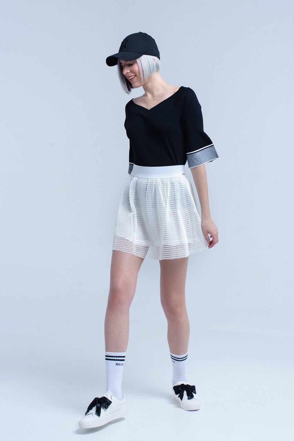 Q2 Women's Sweater Black knit sweater with bell sleeve