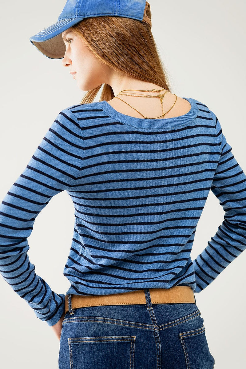 Q2 Women's Sweater Blue Striped Fine Knit Sweater With Boat Neck