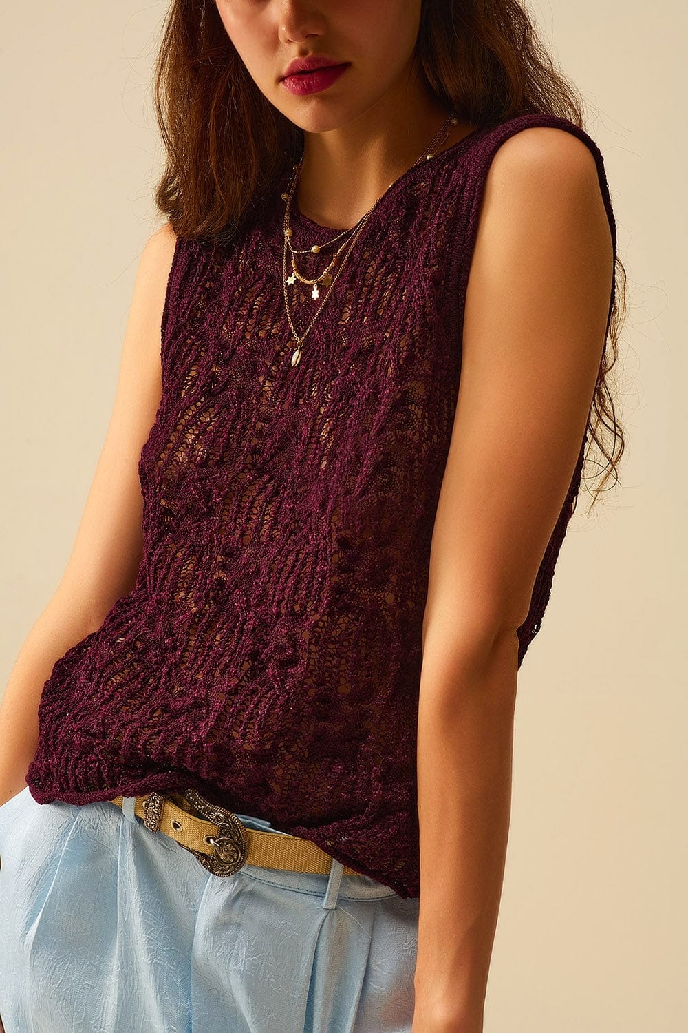 Q2 Women's Sweater Burgundy Purple Crochet Sleeveless Sweater