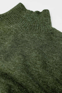 Q2 Women's Sweater Chunky Knit Sweater In Green With Turtleneck