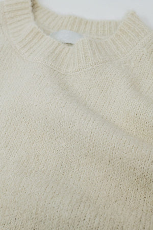 Q2 Women's Sweater Cozy Basic Crew Neck Knitted Sweater In Cream