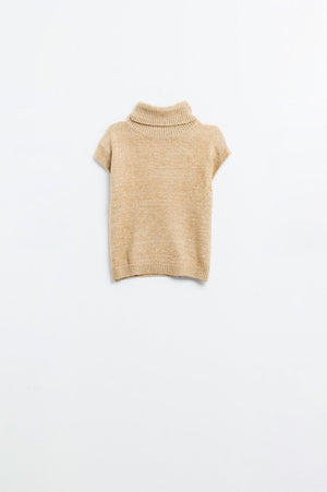 Q2 Women's Sweater Cozy Turtleneck Sleeveless Sweater In Camel