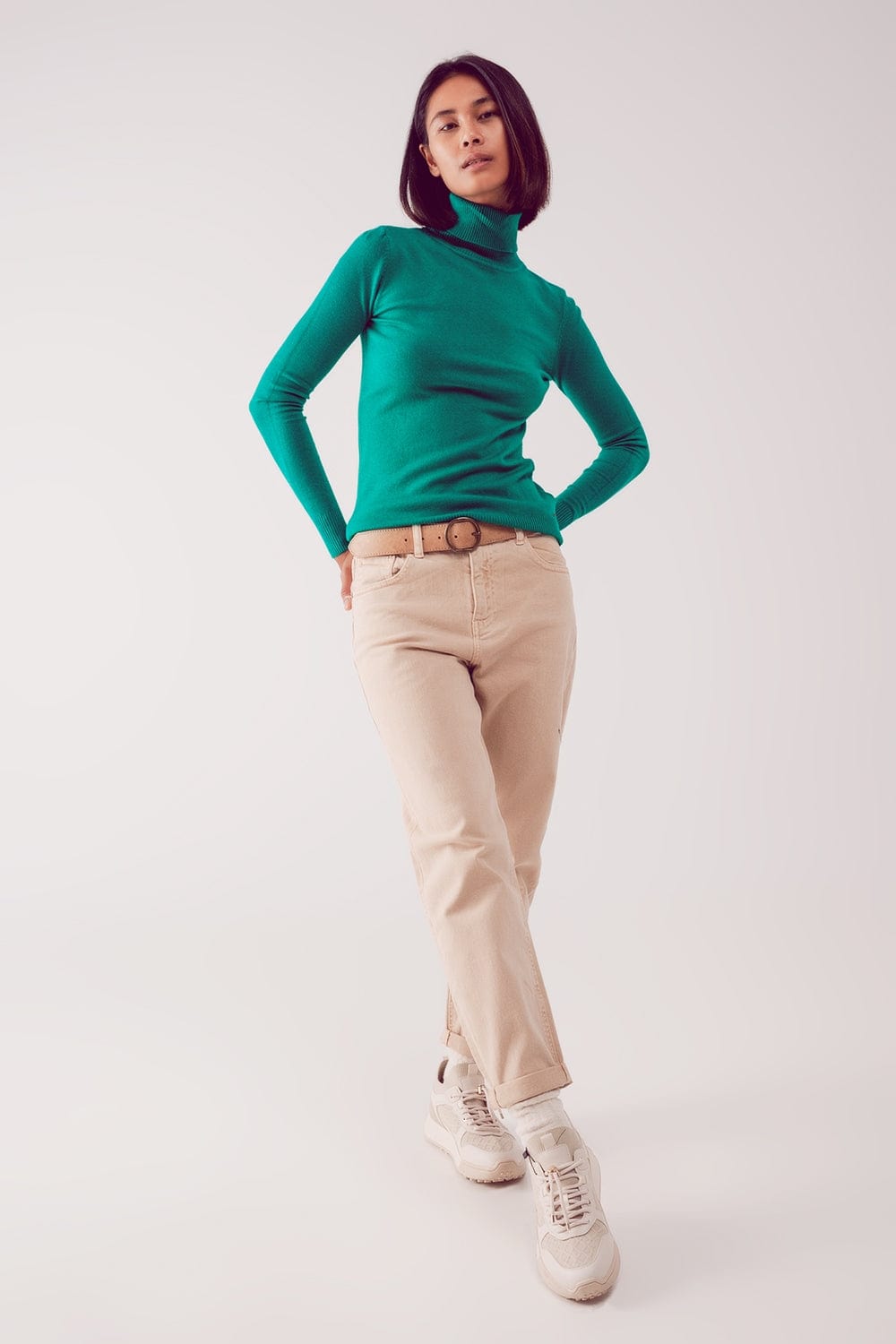 Q2 Women's Sweater Fine Knit High Neck Jumper in Green