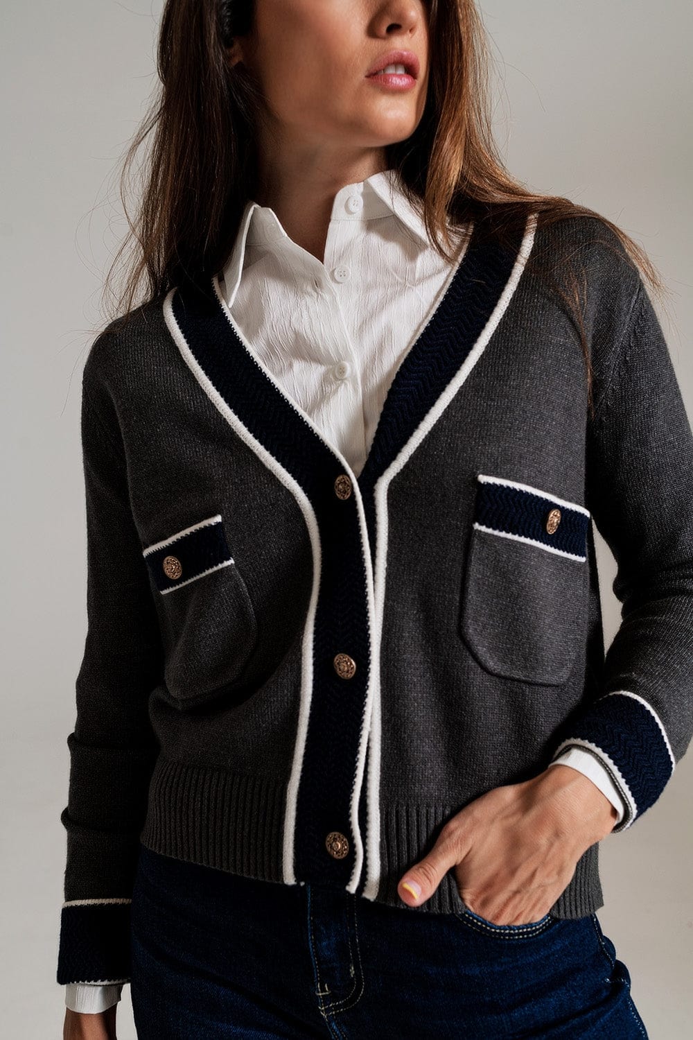Q2 Women's Sweater Gray Cardigan With Pockets And Channel Style