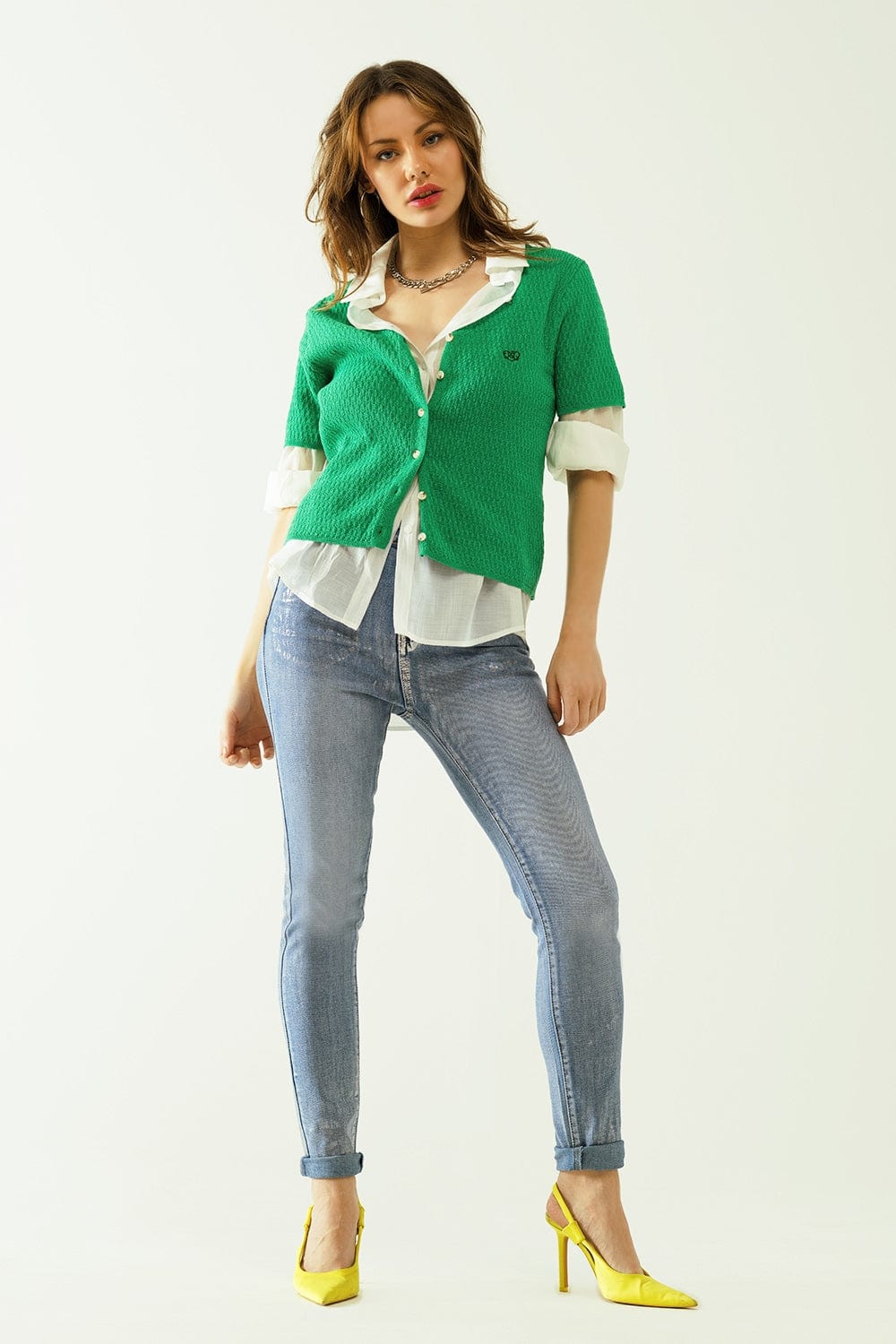 Q2 Women's Sweater Green Cardigan With Short Sleeves And Front Closure With Button