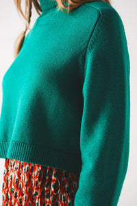 Q2 Women's Sweater High Neck Cropped Jumper in Green