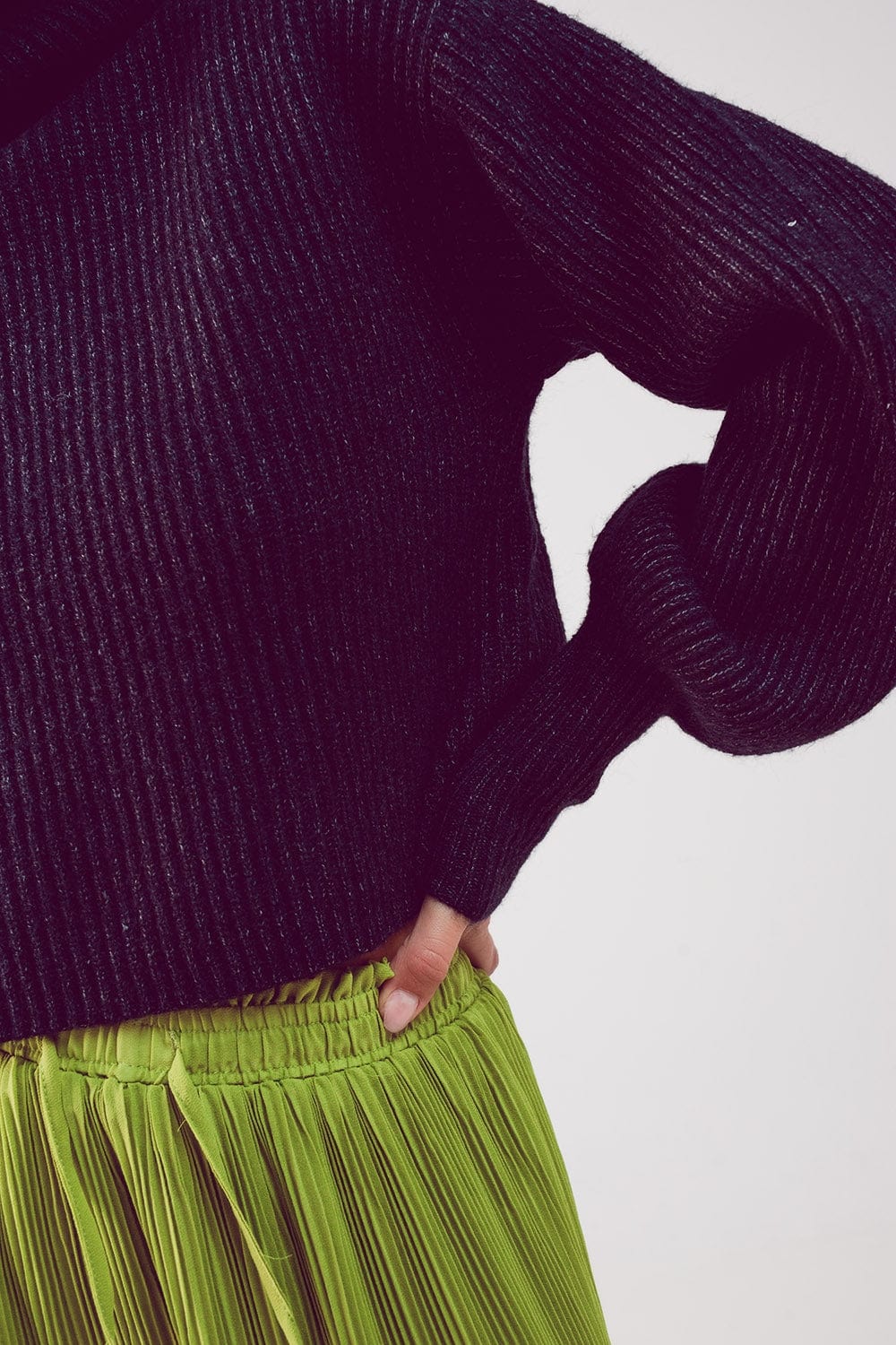 Q2 Women's Sweater High Neck Jumper with Balloon Sleeve in Black