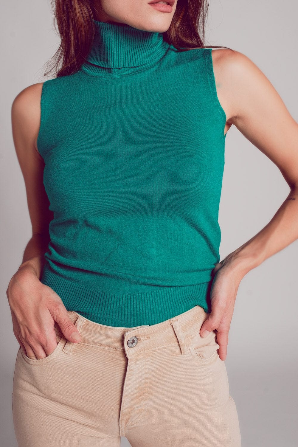 Q2 Women's Sweater Knitted Tank Jumper in Green