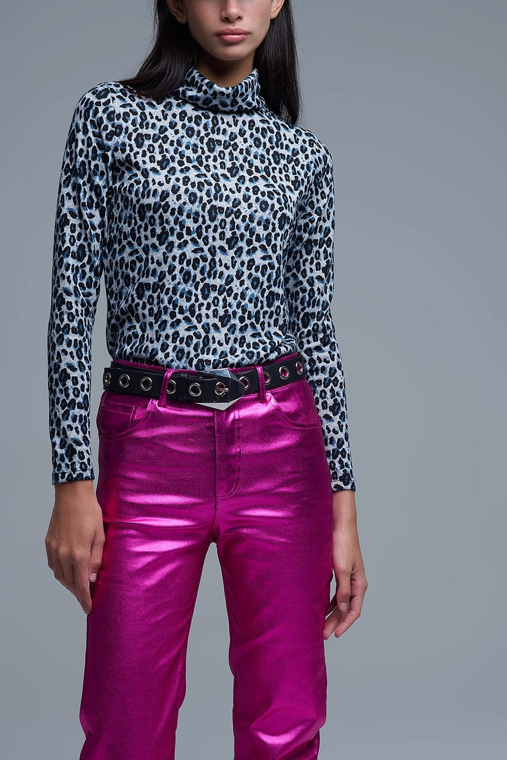 Q2 Women's Sweater Long Sleeve Turtleneck Top In Grey Leopard Print