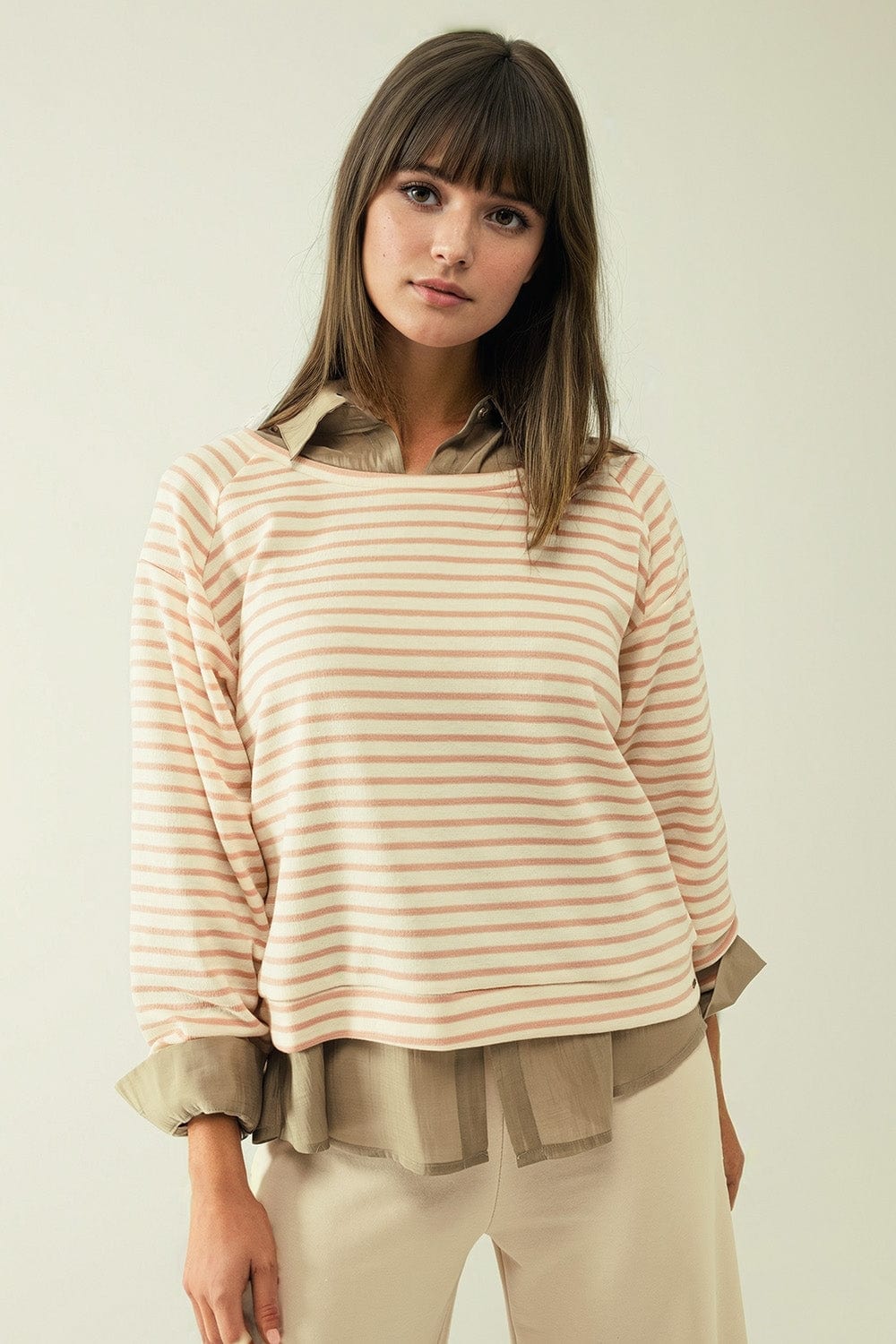 Q2 Women's Sweater Long Sleeves White Sweater With Pink Stripes And A Boat Neck