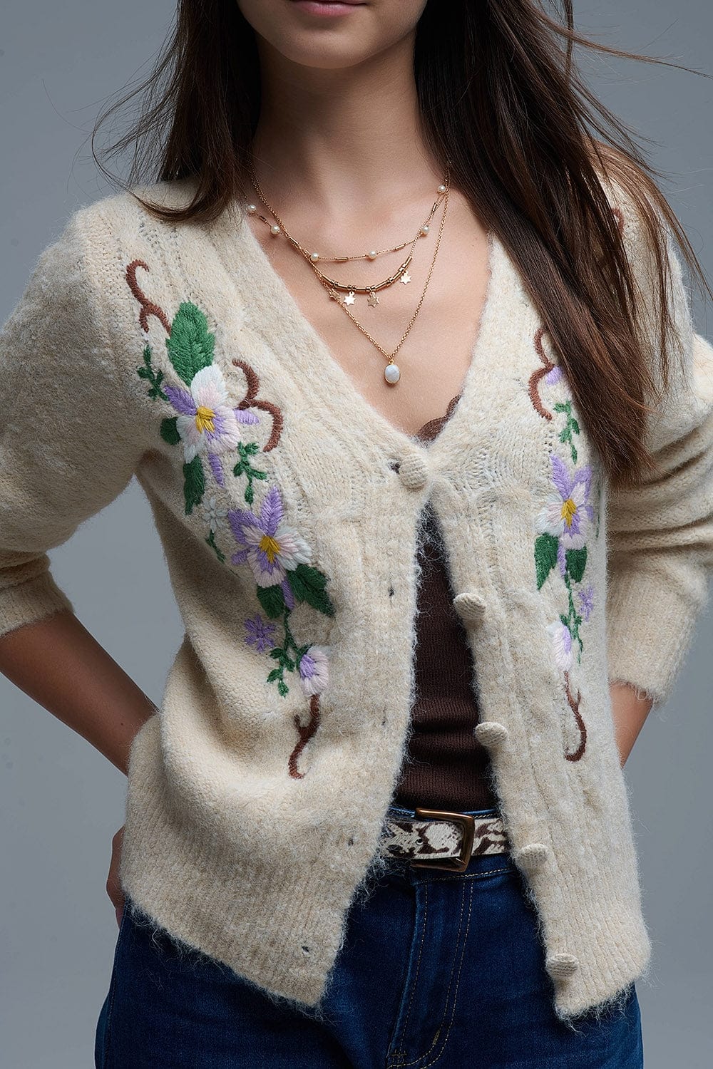Q2 Women's Sweater One Size / Beige Cable Knit Beige Cardigan With Embroidered Flowers
