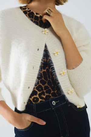 Q2 Women's Sweater One Size / Beige Short And Fluffy Cream Cardigan With Flower Buttons