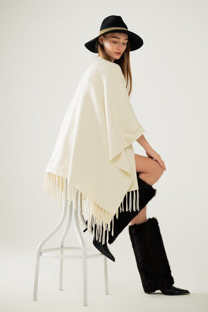 Q2 Women's Sweater One Size / Beige Soft Knitted Poncho In Beige With Fringes