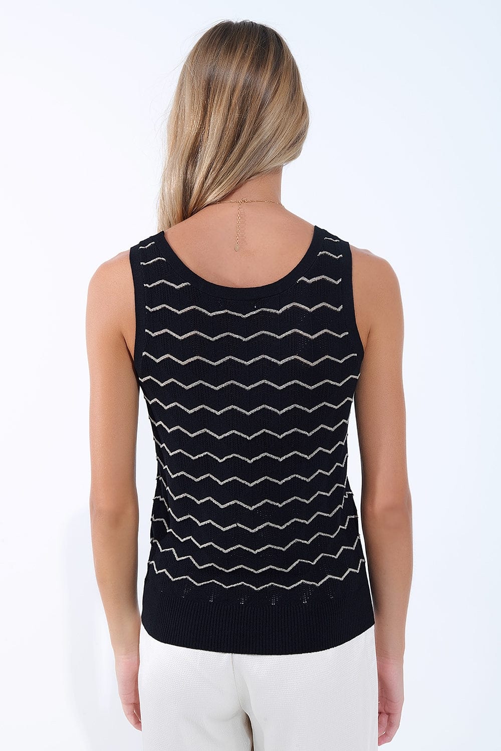 Q2 Women's Sweater One Size / Black Black Knitted Sweater With Golden Zigzag Pattern