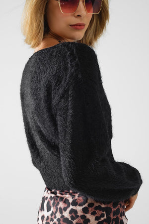 Q2 Women's Sweater One Size / Black Cropped Fluffy Sweater In Black Fitted At The Waist