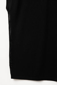 Q2 Women's Sweater One Size / Black Grid Knit Sweater In Black Color