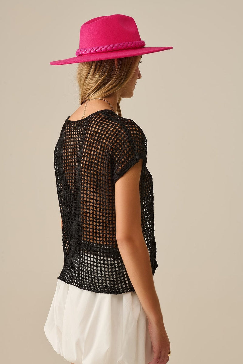 Q2 Women's Sweater One Size / Black Open Knit Crochet Dropped Sleeved Top In Black
